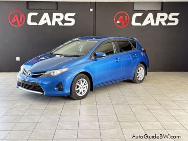 Pre-owned Toyota Auris for sale in 