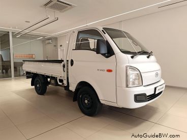Pre-owned Hyundai H-100 2.6D 1.3Ton for sale in 