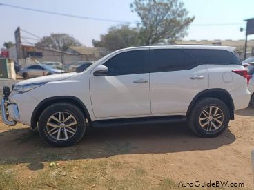 Pre-owned Toyota Fortuner for sale in 