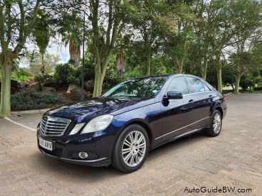 Pre-owned Mercedes-Benz E300 3.0 V6 for sale in 