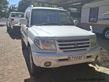 Pre-owned Mitsubishi Pajero 2002 for sale in 