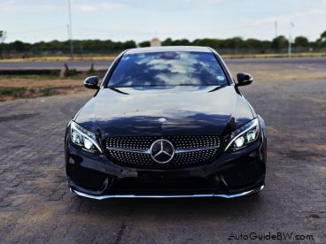 Pre-owned Mercedes-Benz C200 for sale in 