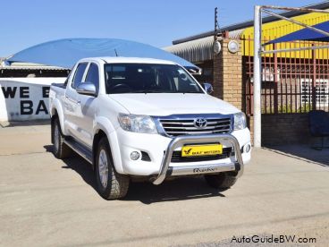 Pre-owned Toyota Hilux vvti for sale in