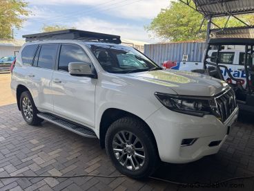 Pre-owned Toyota Land Cruiser 3.0 VX-L for sale in