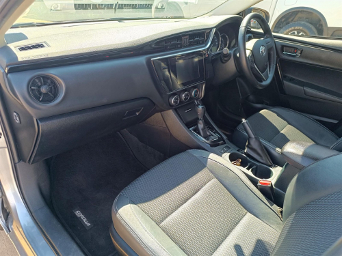 Toyota Corolla Quest Prestige 1.8L A/T in Botswana