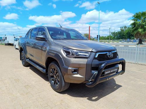 Pre-owned Toyota Hilux Legend RS 2.8GD-6 A/T for sale in 