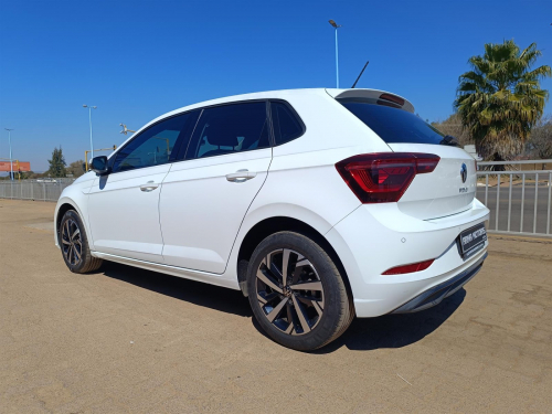 Volkswagen Polo 1.0TSi DSG in Botswana