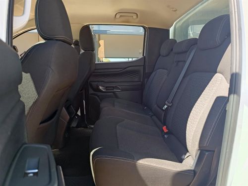 Ford Ranger XLT 4x4 A/T in Botswana