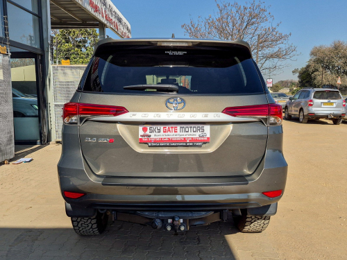 Toyota Fortuner in Botswana