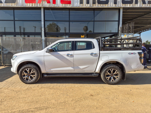 Isuzu D-Max LSE 3.0 TD in Botswana