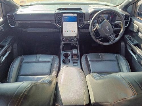 Ford Wildtrak Bi-Turbo 4x4 A/T in Botswana