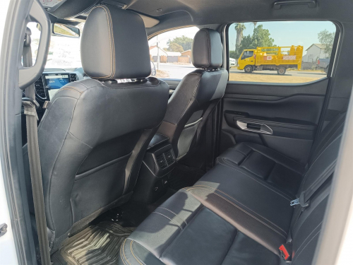 Ford Wildtrak Bi-Turbo 4x4 A/T in Botswana