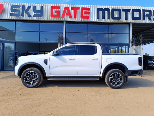 Ford Wildtrak Bi-Turbo 4x4 A/T in Botswana