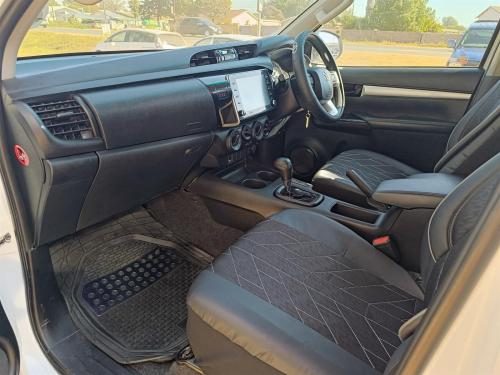 Toyota Hilux Raider 2.4GD-6 4x4 A/T in Botswana