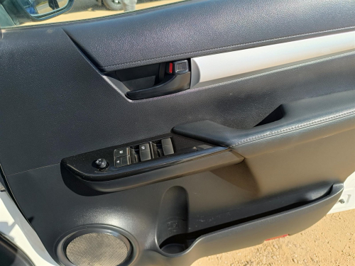 Toyota Hilux Raider 2.4GD-6 4x4 A/T in Botswana