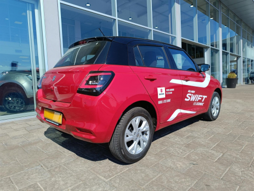 Suzuki Swift GL 1.2L A/T in Botswana