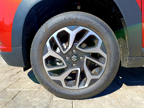 Suzuki Fronx GLX A/T 1.5L in Botswana