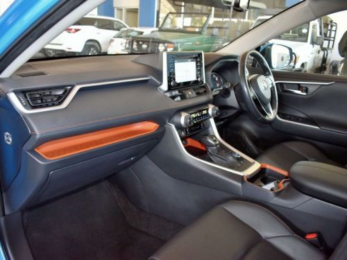 Toyota Rav4 in Botswana