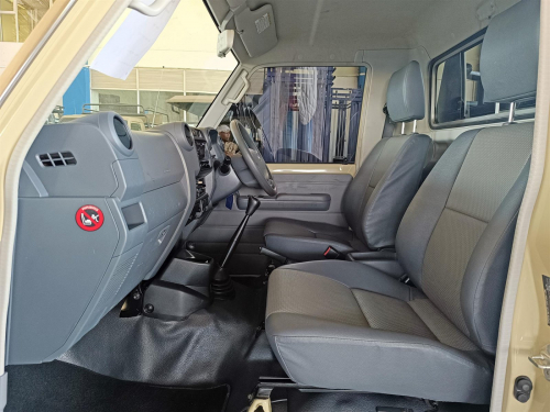 Toyota Land Cruiser 4.2D in Botswana