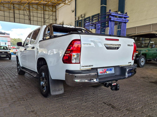 Toyota Hilux GD-6 in Botswana