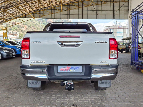 Toyota Hilux GD-6 in Botswana
