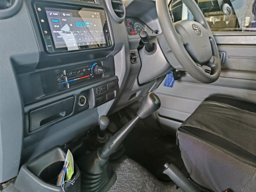 Toyota Land Cruiser 4.5 V8 LX in Botswana