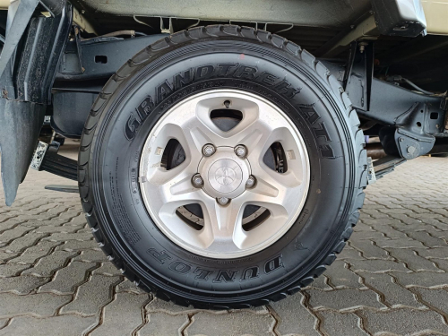 Toyota Land Cruiser 4.0 V6 in Botswana