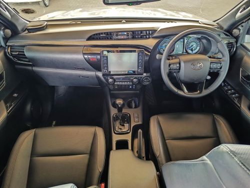 Toyota Hilux Legend 2.8 GD-6 4x4 A/T in Botswana