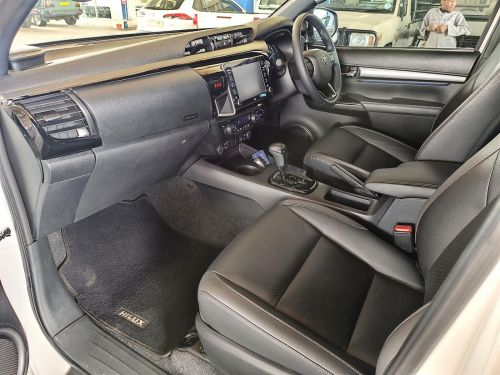 Toyota Hilux Legend 2.8 GD-6 4x4 A/T in Botswana