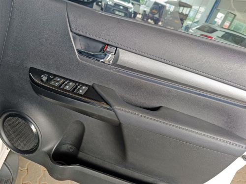 Toyota Hilux Legend 2.8 GD-6 4x4 A/T in Botswana