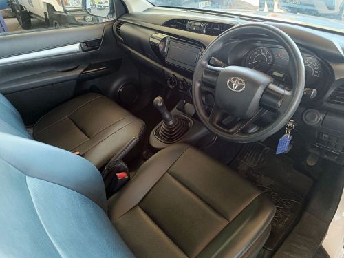 Toyota Hilux 2.4L in Botswana