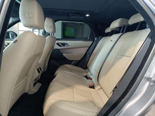 Land Rover Range Rover Velar D300 R-Dynamic SE in Botswana