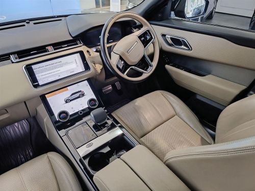 Land Rover Range Rover Velar D300 R-Dynamic SE in Botswana