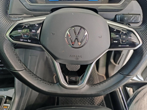 Volkswagen Tiguan 1.4TSi R-Line in Botswana