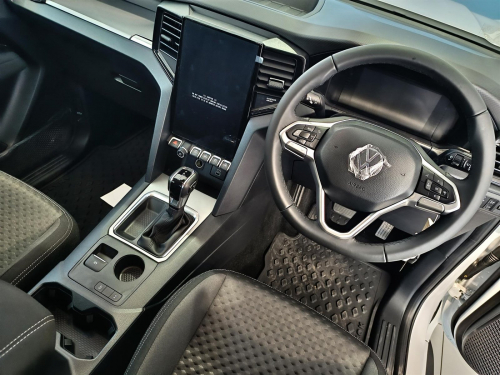 Volkswagen Amarok Life 2.0TDi 125kW in Botswana