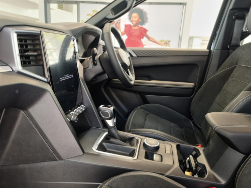 Volkswagen Amarok Dark Label 2.0TDi 4x4 A/T in Botswana