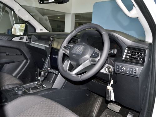 Volkswagen Amarok Life 4Motion in Botswana