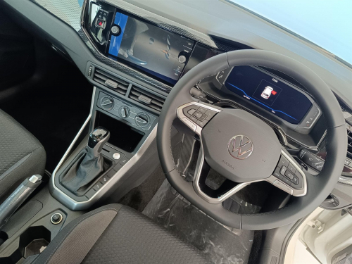 Volkswagen Polo 1.0TSI Life DSG in Botswana