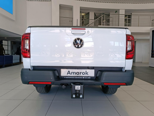 Volkswagen Amarok Base 2.0TDi A/T 4x2 in Botswana