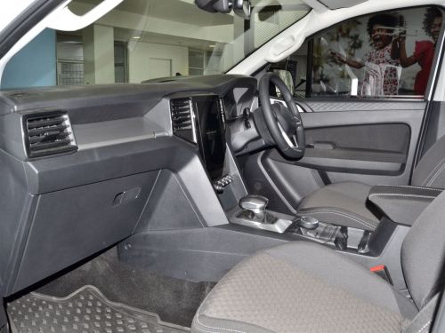 Volkswagen Amarok Life 4Motion in Botswana