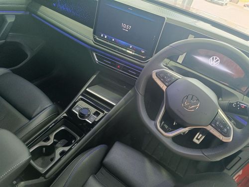Volkswagen Tiguan 1.4 TSi R-Line in Botswana