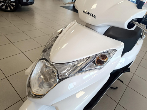 Honda Elite 125cc in Botswana