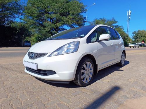 Honda Fit 1.5L A/T in Botswana