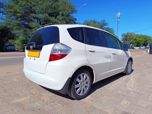 Honda Fit 1.5L A/T in Botswana