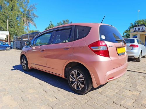 Honda Fit She