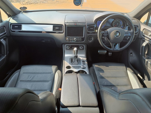 Volkswagen Touareg V6 TDi BlueMotion in Botswana