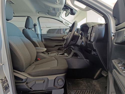 Ford Ranger 4x4 in Botswana