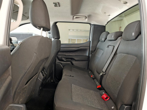 Ford Ranger XL 2.0L A/T in Botswana