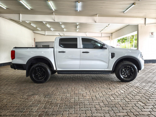 Ford Ranger XL 2.0L A/T in Botswana