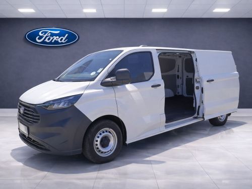 Ford Transit Custom in Botswana
